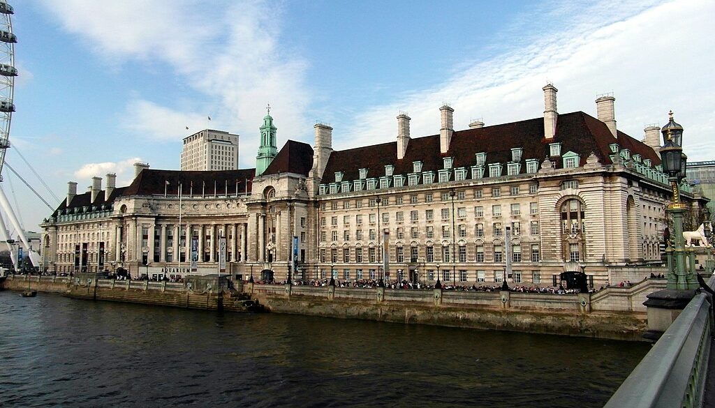 County Hall - London Airport Transfers