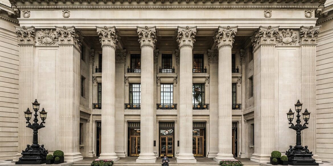 London Fashion Week - London Airport Transfers